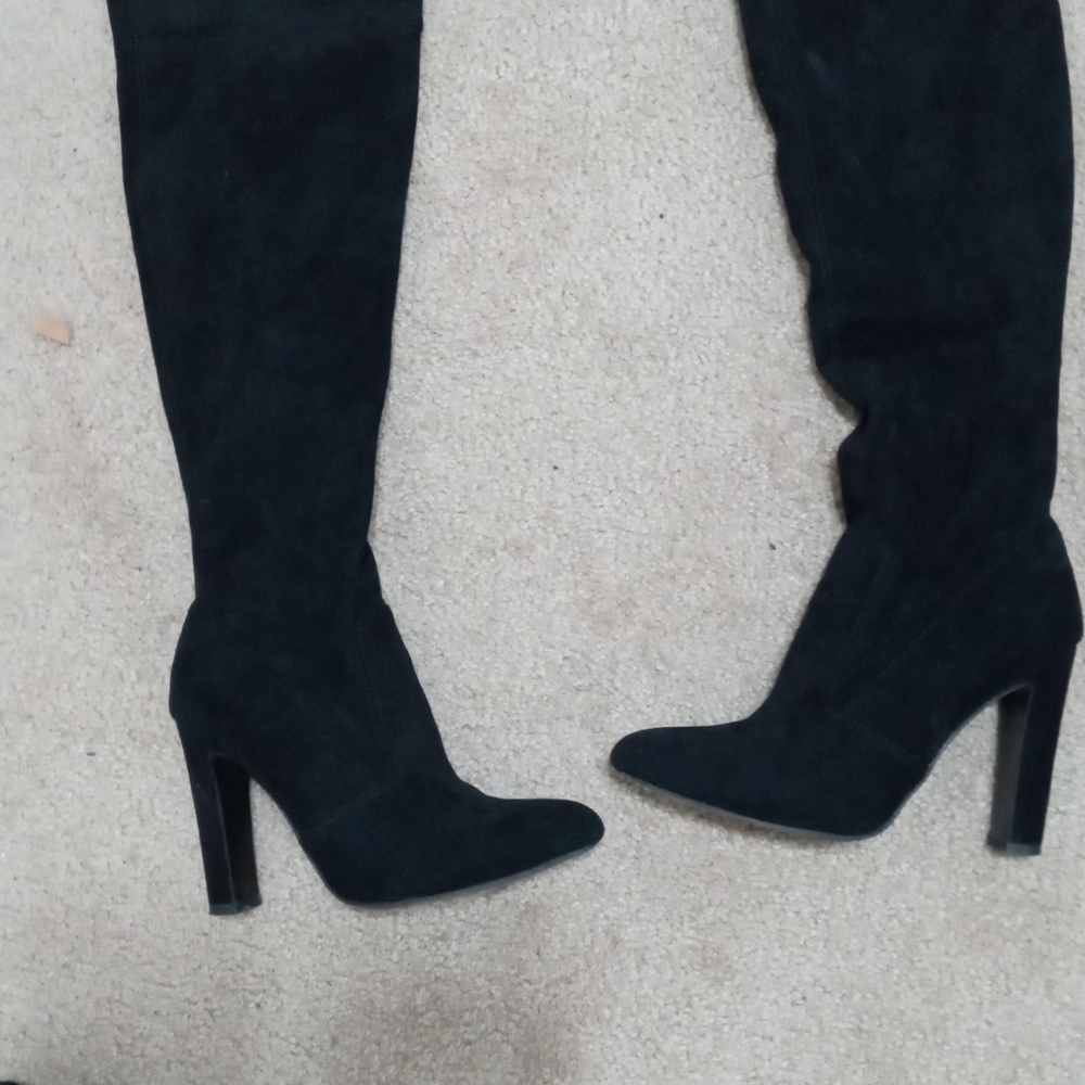 Shoes - Picture 4 of 7